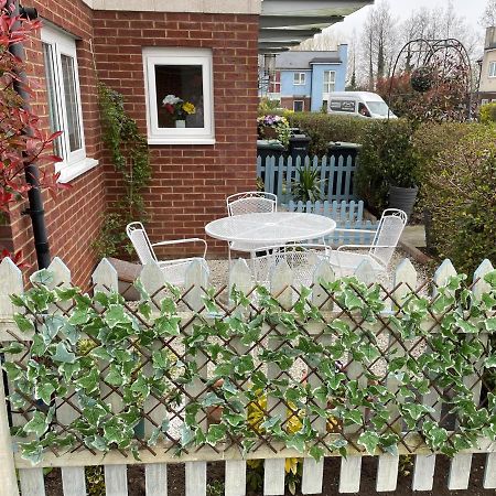 Tisi Choice Bed and Breakfast Northfleet Εξωτερικό φωτογραφία